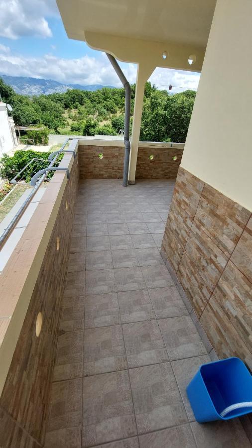 Apartments Luna Stan Trigraci ภายนอก รูปภาพ